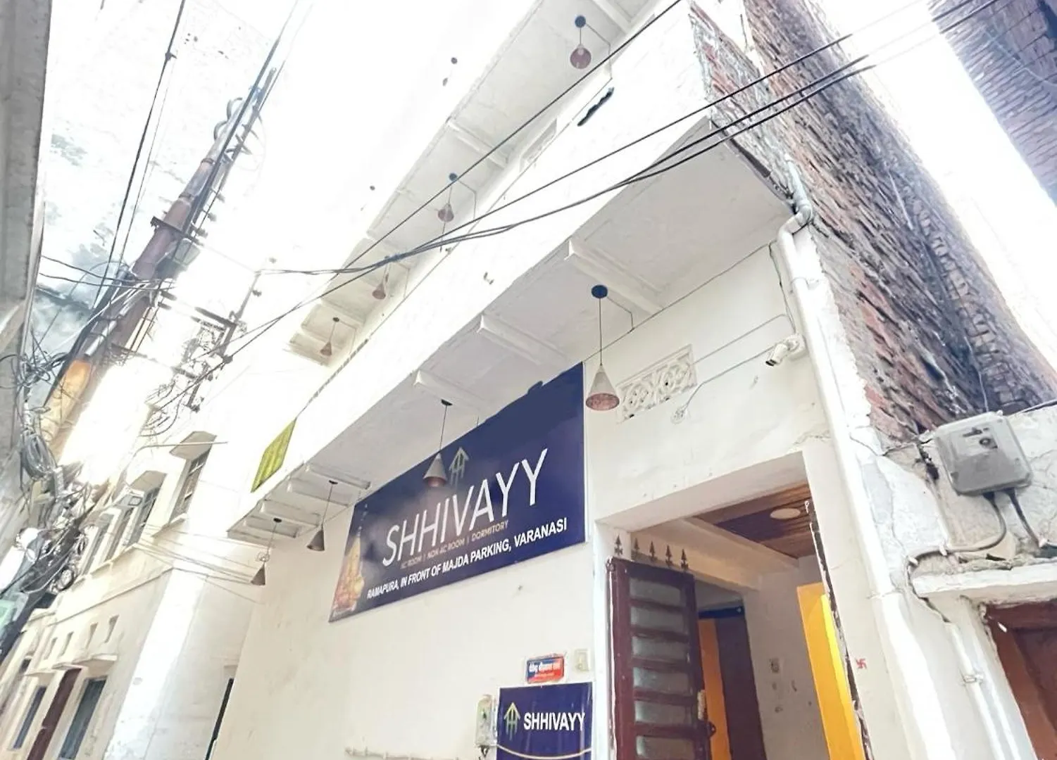 アパート バラナシOkayアパートメント